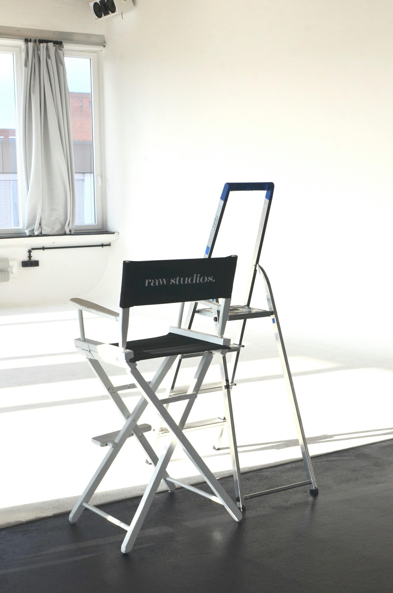 Marketing Studio or DIY? [A Study]